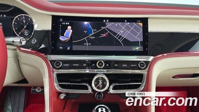 Bentley Flying Spur 3세대 4.0 Azure, 2024 14