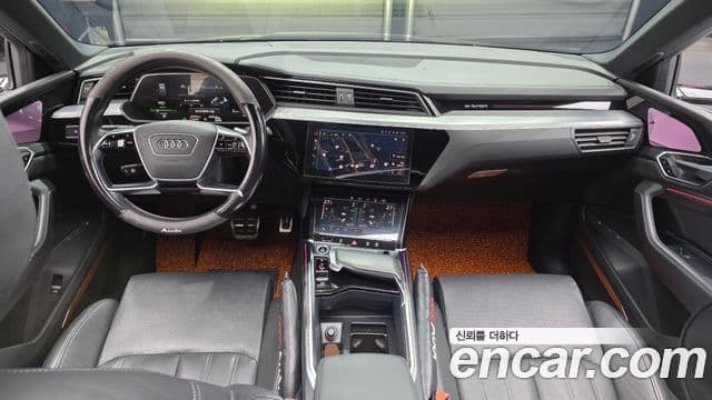 Audi e-Tron 55 Quattro Sportback, 2022 7