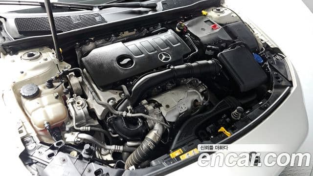 Mercedes-Benz A-класс W177 A220 хэтчбек, 2019 6