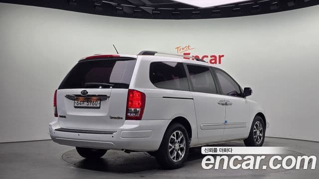 Kia Carnival R топовая версия, 2014 2