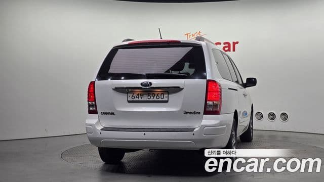 Kia Carnival R топовая версия, 2014 4