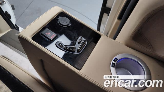 Kia Carnival 4세대 9인승 High Limousine(компания по спецнадстройкам), 2021 19