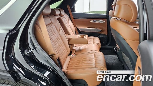 Genesis GV70, 2022 12