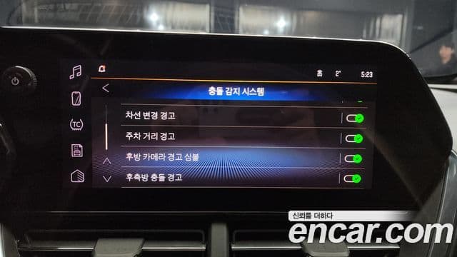 Chevrolet(GM대우) Trax кроссовер 1.2 RS, 2025 14