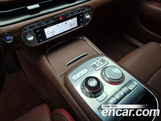 Genesis G90 (RS4) бензин 3.5 турбо AWD, 2024 9