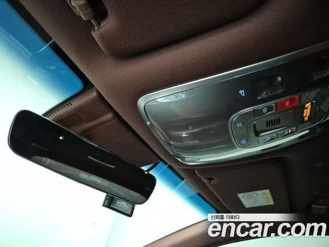 Genesis G90 (RS4) бензин 3.5 турбо AWD, 2024 15