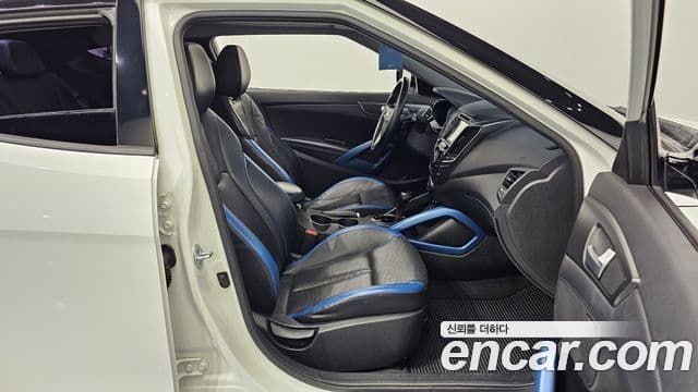 Hyundai Veloster турбо GDi Extreme, 2013 10