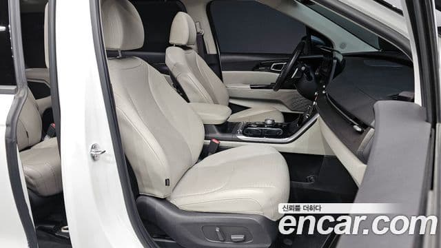 Kia Carnival 4세대 Signature, 2021 10