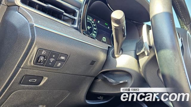 Kia K5 3세대 Signature, 2021 15