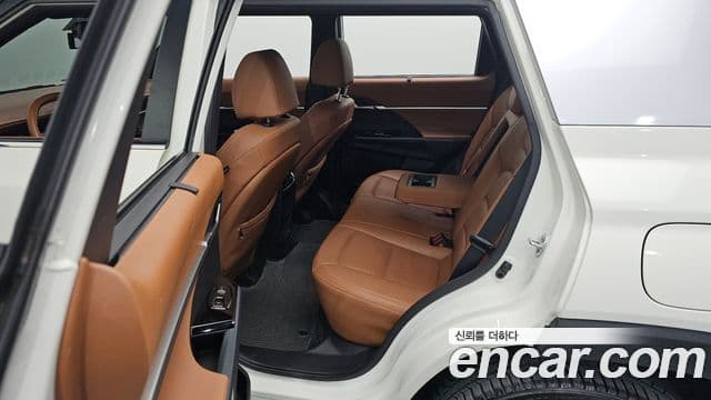 KG모빌리티(SsangYong) Torres T7, 2024 11