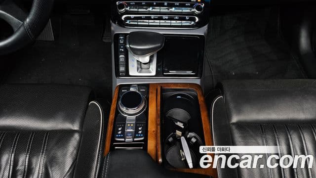 Genesis EQ900 Premium Luxury, 2016 9