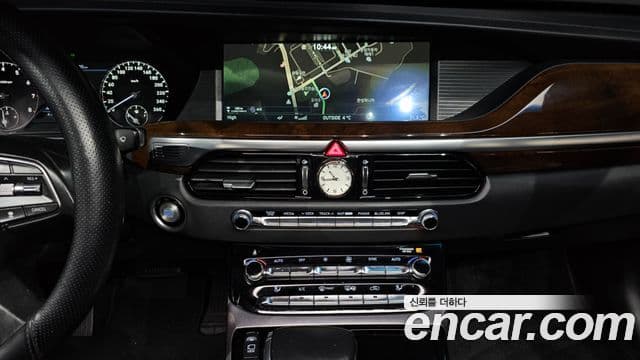 Genesis EQ900 Premium Luxury, 2016 15