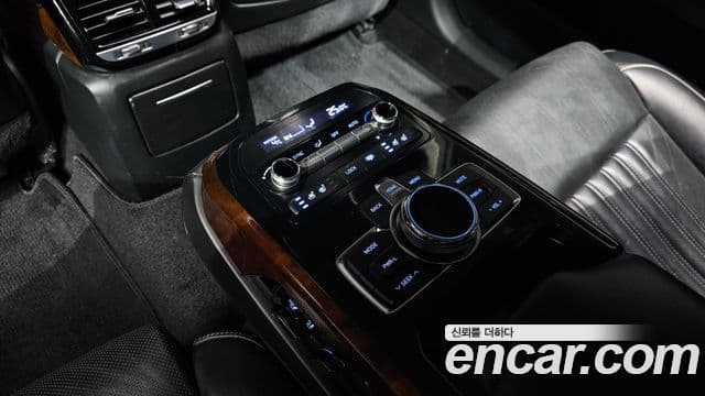 Genesis EQ900 Premium Luxury, 2016 19