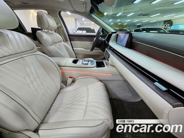 Genesis G90 (RS4) бензин 3.5 турбо AWD, 2023 12