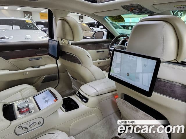 Genesis G90 (RS4) бензин 3.5 турбо AWD, 2023 14