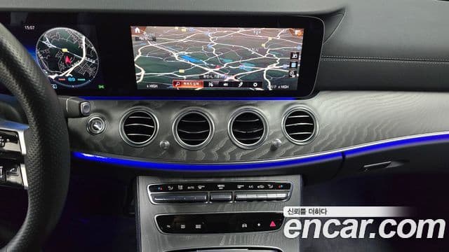 Mercedes-Benz E-класс W213 AMG Line, 2023 14