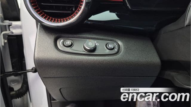 Chevrolet(GM대우) Trax кроссовер 1.2 RS, 2025 17