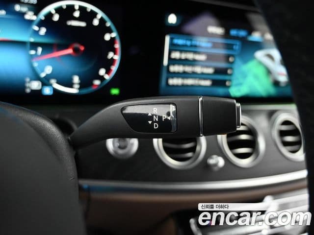 Mercedes-Benz E-класс W213 Avantgarde, 2022 9