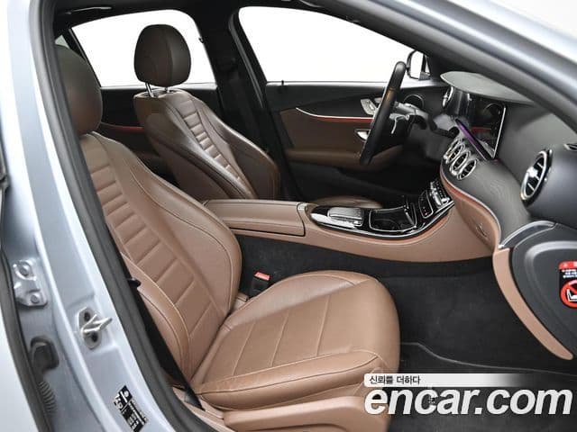 Mercedes-Benz E-класс W213 Avantgarde, 2022 10