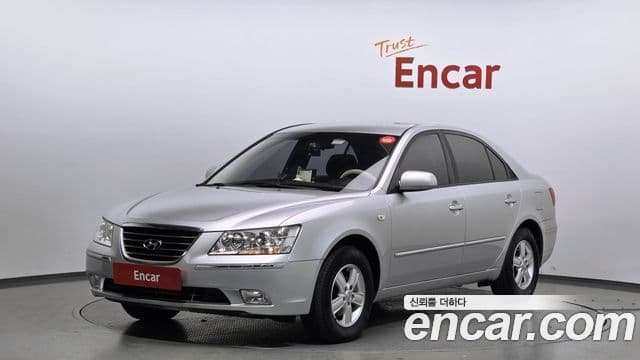 Hyundai NF Sonata 트랜스폼 Luxury