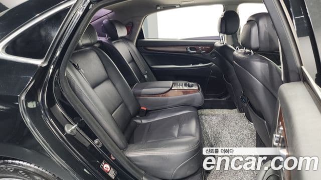 Hyundai Equus(новый кузов / новое поколение) Modern, 2015 12