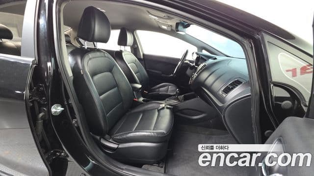 Kia K3 Prestige, 2013 10