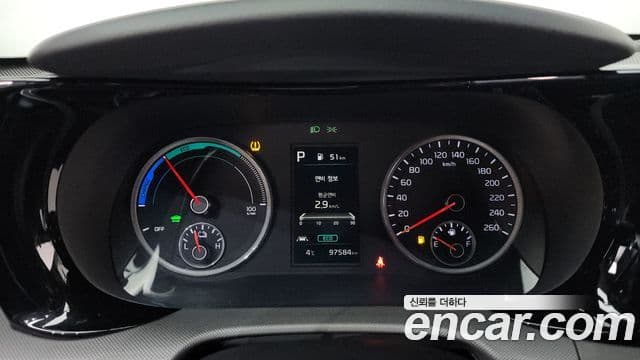 Kia K5 гибрид 3세대 Prestige, 2020 8