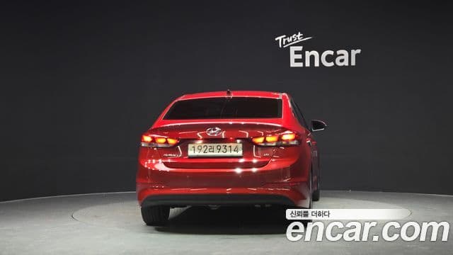 Hyundai Avante AD 1.6 GDI Value Plus, 2018 4