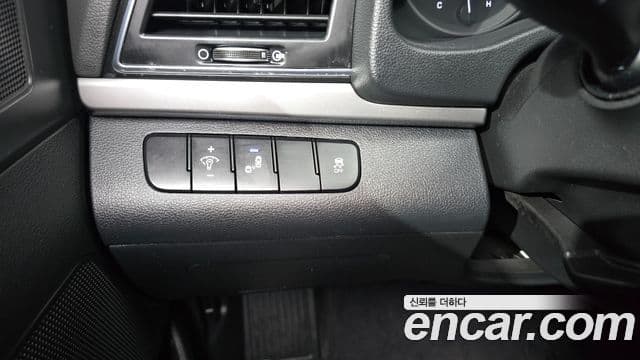 Hyundai Avante AD 1.6 GDI Value Plus, 2018 16