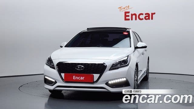 Hyundai LF Sonata гибрид Modern, 2015 3