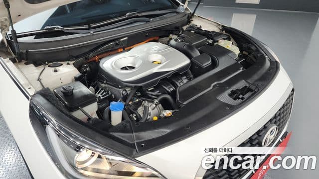 Hyundai LF Sonata гибрид Modern, 2015 6