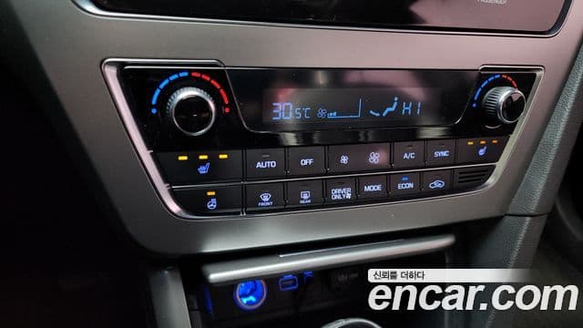 Hyundai LF Sonata гибрид Modern, 2015 16