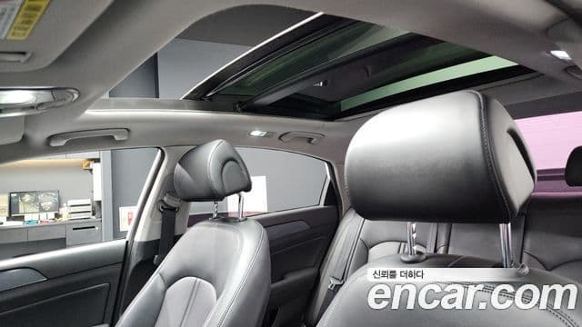 Hyundai LF Sonata гибрид Modern, 2015 18