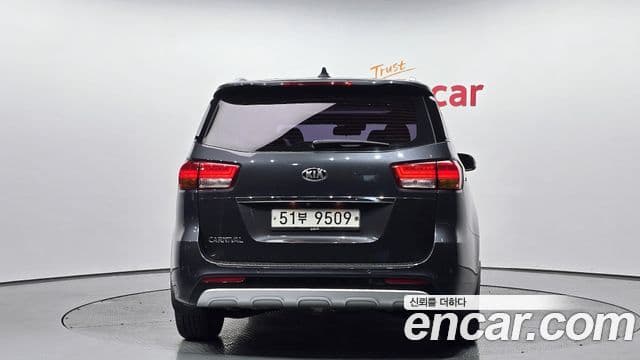 Kia All New Carnival Noblesse, 2015 4