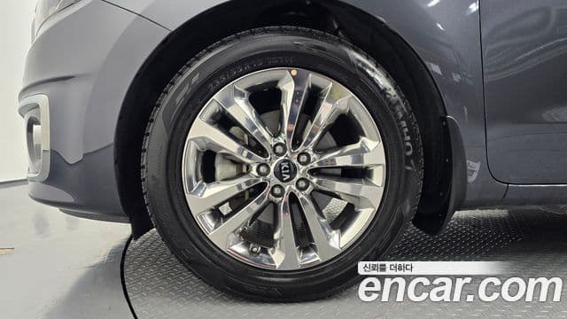 Kia All New Carnival Noblesse, 2015 все фото