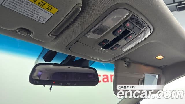 Kia All New Carnival Noblesse, 2015 20