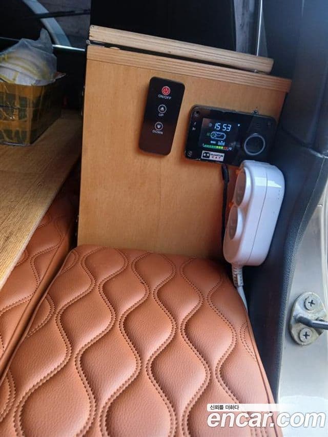 Hyundai 갤로퍼 2 9인승 V6 LPG, 1999 11