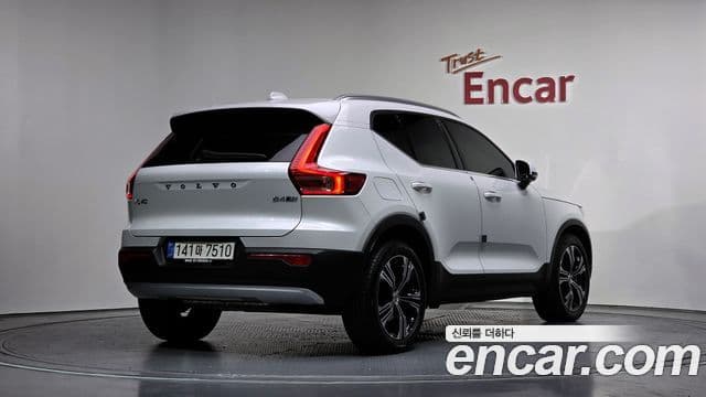 Volvo XC40 B4 Inscription, 2021 2