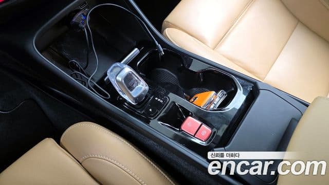 Volvo XC40 B4 Inscription, 2021 9