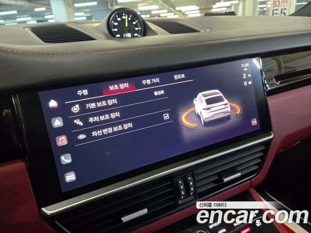 Porsche Cayenne (PO536) 3.0 E-гибрид купе, 2022 16