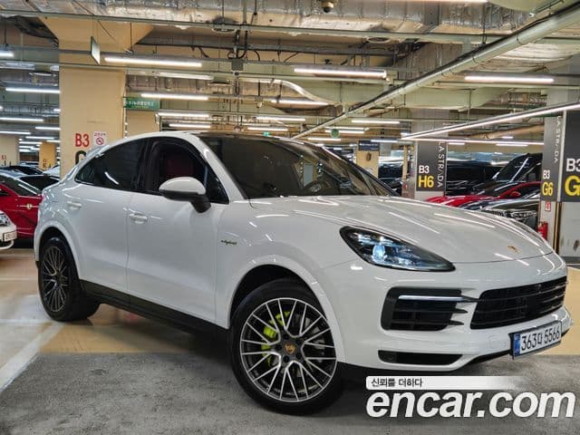Porsche Cayenne (PO536) 3.0 E-гибрид купе, 2022 20