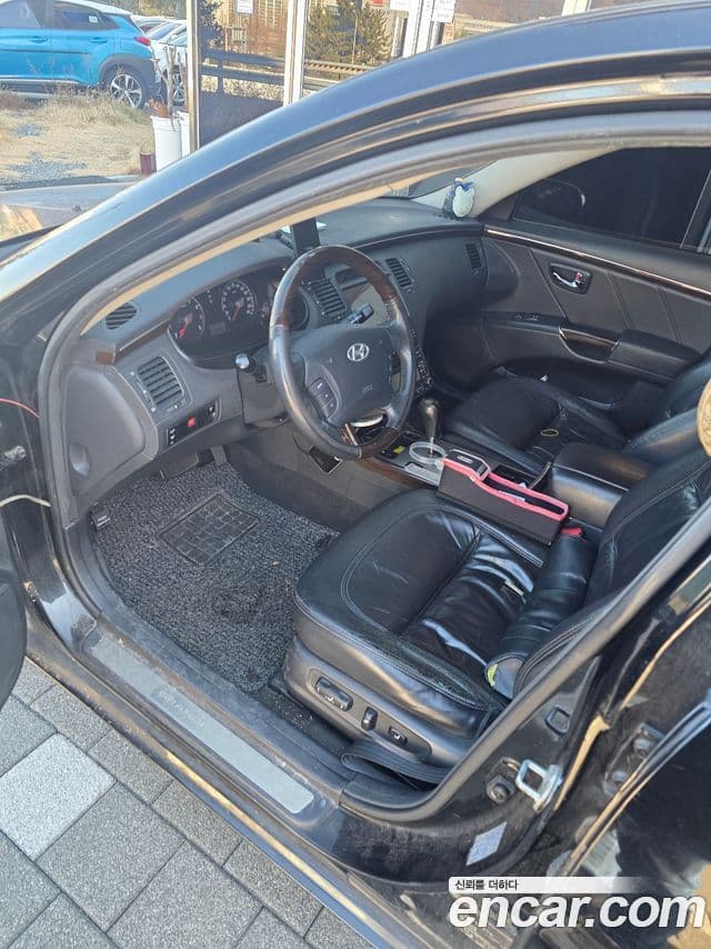 Hyundai The / новый Luxury Grandeur Q240 Deluxe, 2010 3