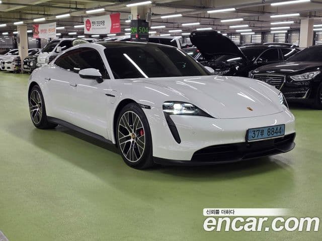 Porsche 타이칸 4S, 2021 3