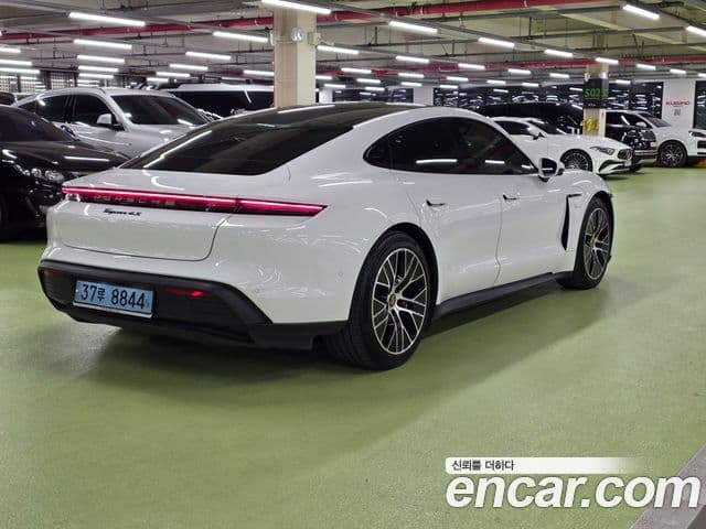 Porsche 타이칸 4S, 2021 4