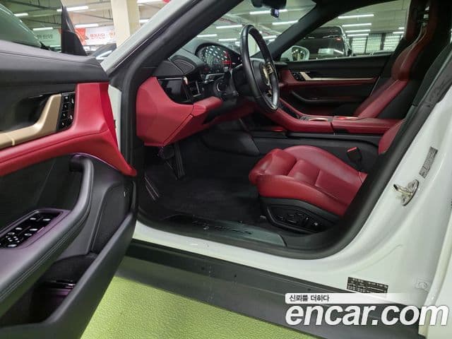 Porsche 타이칸 4S, 2021 9