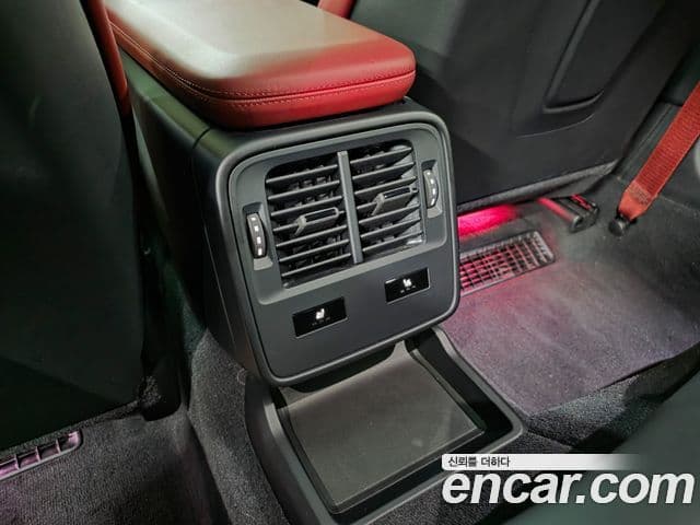 Porsche 타이칸 4S, 2021 11