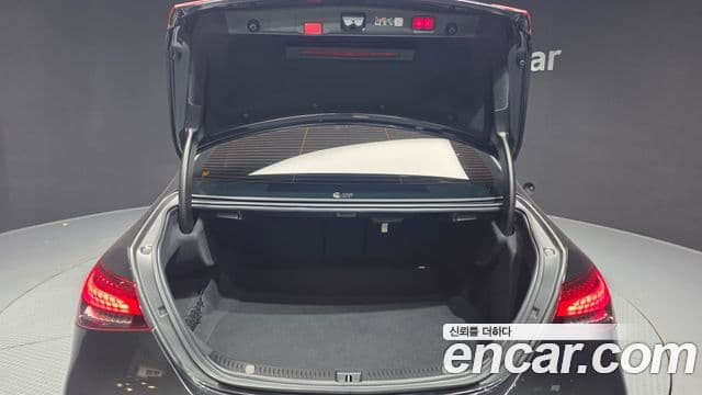 Mercedes-Benz E-класс W213 AMG Line, 2023 20