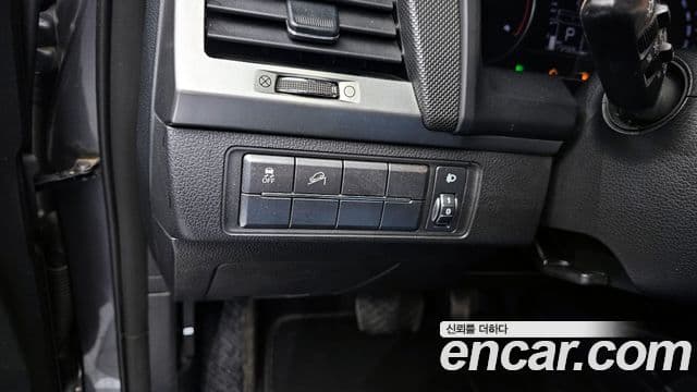 KG모빌리티(SsangYong) Rexton Sport Adventure, 2018 14