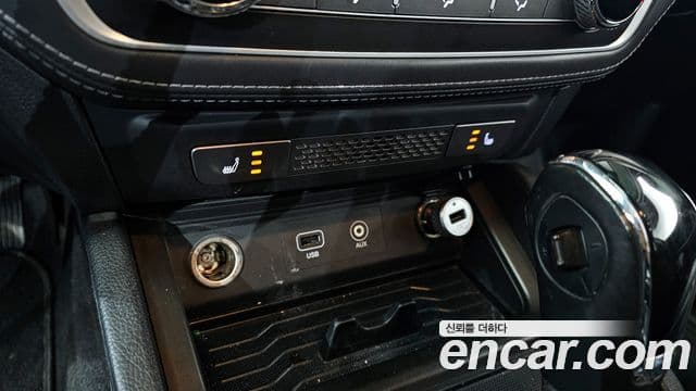 KG모빌리티(SsangYong) Rexton Sport Adventure, 2018 19