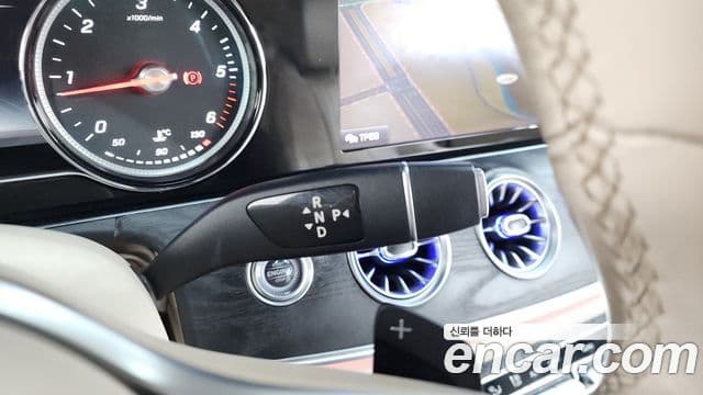 Mercedes-Benz E-класс W213 E220d купе, 2019 9